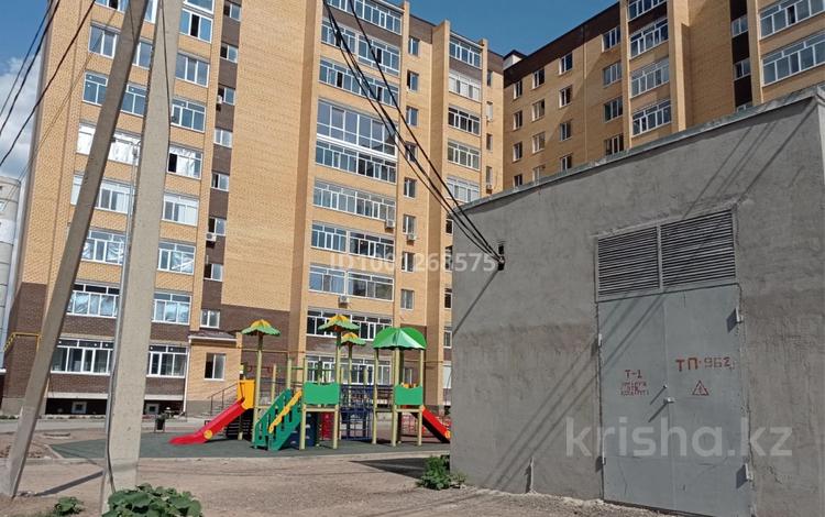3-комнатная квартира · 103 м² · 10/10 этаж, мкр Кунаева 52/2 за ~ 33 млн ₸ в Уральске — фото 2