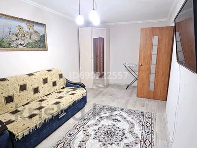 1-комнатная квартира · 50 м² · 2/4 этаж, Азаттык 57 — ТЦ АДАЛ за 140 000 ₸ в Атырау