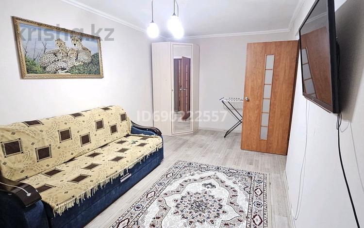 1-комнатная квартира · 50 м² · 2/4 этаж, Азаттык 57 — ТЦ АДАЛ за 140 000 ₸ в Атырау — фото 10