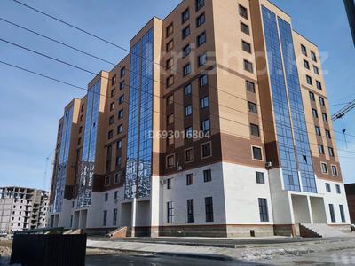 1-комнатная квартира, 56 м², 9/10 этаж, Жумабаева 13 за 16.8 млн 〒 в Кокшетау