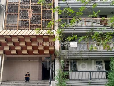 Продажа квартир в Жамбылской обл.: 1-комнатная квартира · 32 м² · 1/4 этаж, Койгельды 175 — Городской Налоговой и Канстранзгаз за 11.3 млн 〒 1-комнатная квартира · 32 м² · 1/4 этаж, Койгельды 175 — Городской Налоговой и Канстранзгаз за 11.3 млн 〒 в Таразе