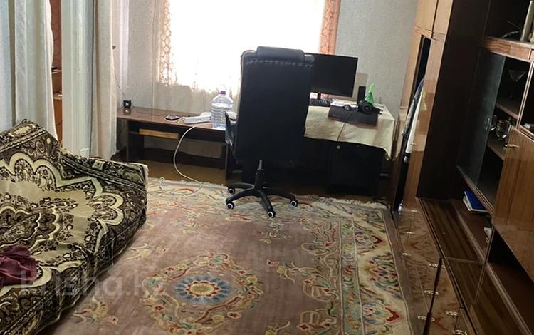 3-комнатная квартира · 62.5 м² · 2/8 этаж, Ленина 11 — Жамбула за 10 млн ₸ в Сарани — фото 2