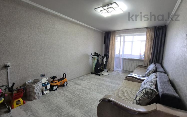 3-комнатная квартира · 63 м² · 5/5 этаж, Кв-л Пришахтинск 34 за 13.5 млн ₸ в Караганде — фото 2