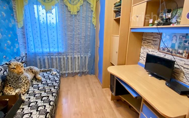 3-бөлмелі пәтер, 61.7 м², 5/5 қабат, Ауэзова 34 — ЗАГС, бағасы: 20 млн 〒 в Щучинске — фото 2