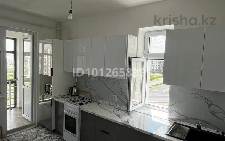 3-бөлмелі пәтер · 67.5 м² · 6/7 қабат, 11 17/2 — 11 көше “Шапағат”магазин жанында, бағасы: 130 000 ₸ в Туркестане — фото 2