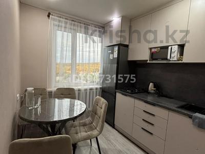 2-комнатная квартира · 45 м² · 5/5 этаж, Киснеревых 2а — Рынок за 15 000 ₸ в Бурабае