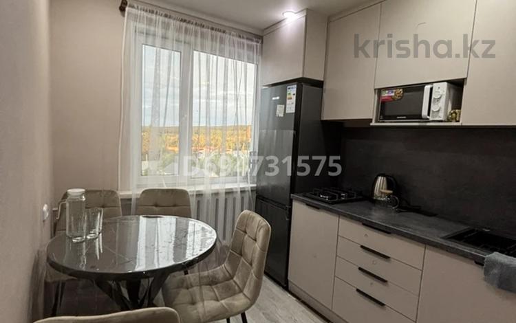2-комнатная квартира · 45 м² · 5/5 этаж, Киснеревых 2а — Рынок за 15 000 ₸ в Бурабае — фото 15