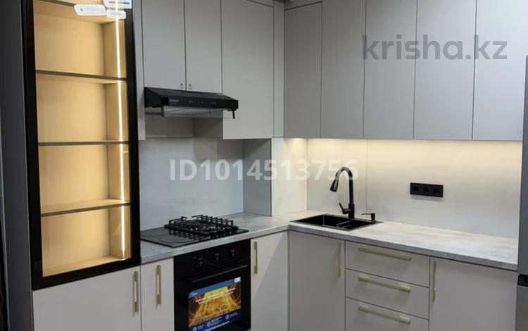 1-бөлмелі пәтер · 50 м² · 5/5 қабат, Абылай хана 2/5, бағасы: 32 млн ₸ в Каскелене — фото 2