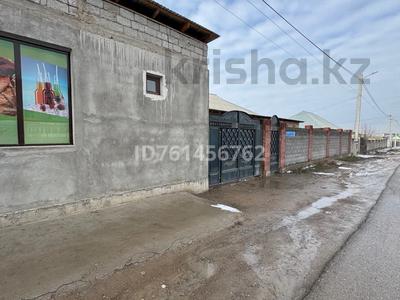 Жер үй мен саяжайлар в Шымкенте: Жеке үй · 4 бөлме · 140 м² · 8 сот., мкр Бозарык 226 — Напротив школы N 131, бағасы: 45 млн 〒 Жеке үй · 4 бөлме · 140 м² · 8 сот., мкр Бозарык 226 — Напротив школы N 131, бағасы: 45 млн 〒 в Шымкенте, Абайский р-н