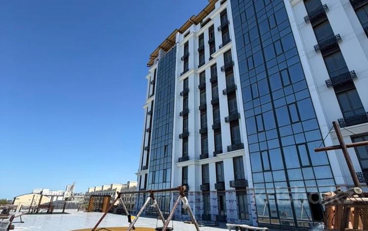 3-бөлмелі пәтер · 141 м² · 8/8 қабат, 7А мкр, ​микрорайон 7а 27, бағасы: 42 млн ₸ в Актау — фото 2