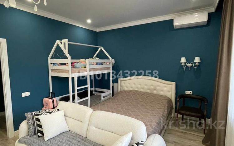 2-комнатная квартира · 80 м² · 4/7 этаж, мкр Ерменсай, Пер. 5 9 за 73 млн ₸ в Алматы, Бостандыкский р-н — фото 2