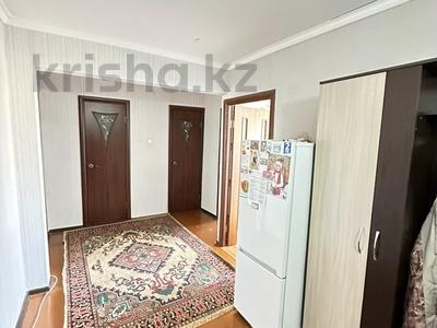 2-комнатная квартира, 54 м², 5/5 этаж, Карбышева 26 за 17.8 млн 〒 в Усть-Каменогорске
