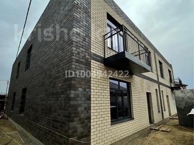 Отдельный дом · 4 комнаты · 122.4 м² · 2 сот., Мустафина — Сзади гипермаркета «Дина» за 25 млн 〒 в Мичуринское