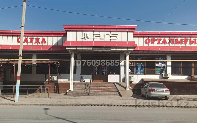 Свободное назначение, офисы, магазины и бутики, склады, фитнес и спорт, образование, конференц-залы · 300 м² за 400 000 ₸ в Туркестане — фото 2