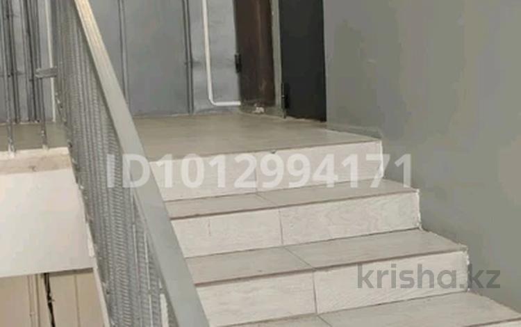 3-бөлмелі пәтер · 58.3 м² · 5/5 қабат, Привокзальный, бағасы: 23 млн ₸ в Атырау, мкр Привокзальный-5 — фото 2