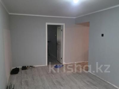 3-бөлмелі пәтер · 62 м² · 2/5 қабат, Ақсай-3 ш/а. 9, бағасы: 38 млн ₸ в Алматы, Ауэзовский р-н