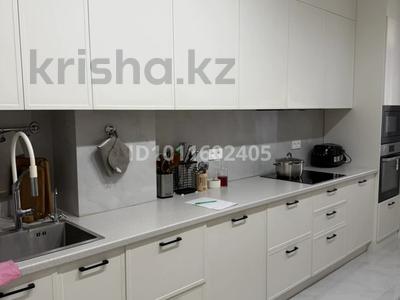 3-бөлмелі пәтер · 95 м² · 5/19 қабат, Туркестан 10, бағасы: 61 млн ₸ в Астане, Есильский р-н