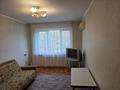 2-комнатная квартира · 50 м² · 4/4 этаж, мкр №6 10А за 250 000 ₸ в Алматы, Ауэзовский р-н — фото 3
