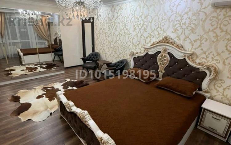 2-комнатная квартира · 48 м² · 3/5 этаж, мкр Новый Город, Гоголя — Медицинский университет за 24 000 ₸ в Караганде, Казыбек би р-н — фото 2