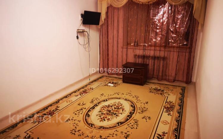 2-комнатная квартира · 45 м² · 4/9 этаж, мкр Болашак — Возле Сапа маркета за 150 000 ₸ в Актобе — фото 2