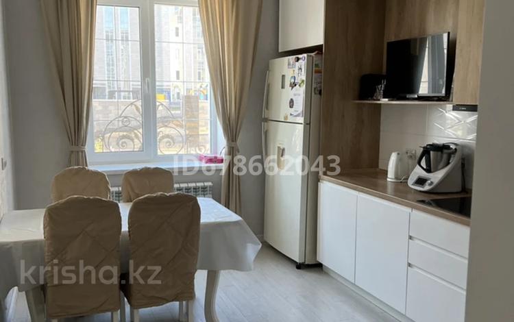 4-комнатная квартира, 104 м², 2/6 этаж, Алихана Бокейханова 29/2 — Онгарсынова за 80 млн 〒 в Астане, Есильский р-н — фото 2