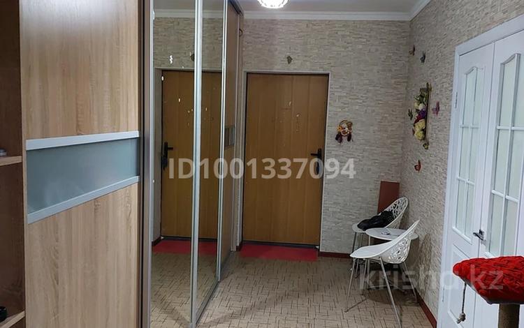 2-бөлмелі пәтер · 78 м² · 5/9 қабат, Нур Актобе, бағасы: 20 млн ₸ — фото 2