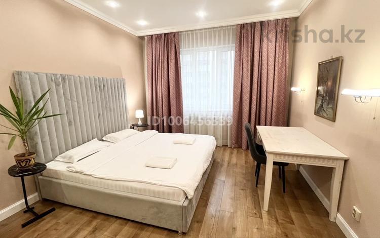 4-комнатная квартира · 160 м² · 8/13 этаж, Розыбакиева 247 — ТРЦ «Мега центр Алма-Ата» за 850 000 ₸ в Алматы, Бостандыкский р-н — фото 2