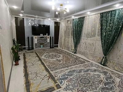 Отдельный дом · 7 комнат · 120 м² · 10 сот., Саттарханова 15 за 25 млн ₸ в Аксае