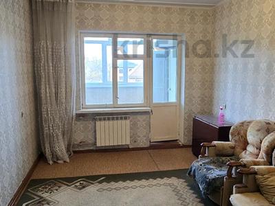 3-комнатная квартира · 60 м² · 3/5 этаж, Айтеке би 10 — Айтиева Желтоксан за 25 млн 〒 в Таразе