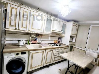 3-комнатная квартира · 63 м² · 1/9 этаж, мкр Кунаева 11 — Желаевская трасса за 20 000 〒 в Уральске