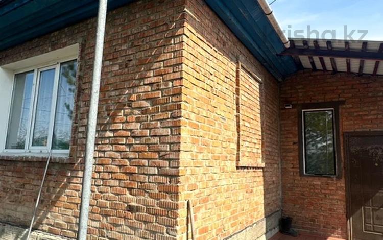 Жеке үй · 4 бөлме · 100 м² · 15 сот., Ульяновская 27, бағасы: 29.9 млн ₸ в Усть-Каменогорске — фото 2