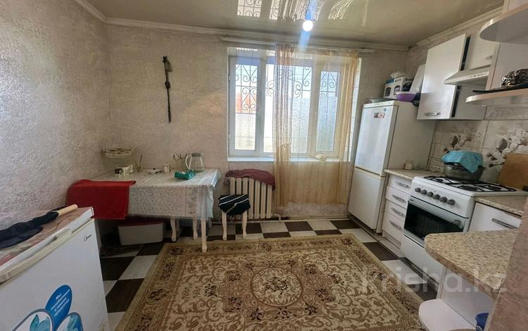 1-комнатная квартира · 35.5 м² · 1/2 этаж, Абылайхана за 8.5 млн ₸ в Талдыкоргане — фото 2