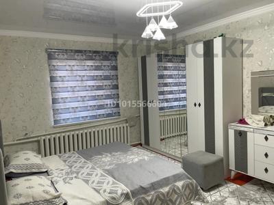 Жеке үй · 4 бөлме · 160 м² · 8 жүзд., Хакназар 16 — Рядом мечеть Яссауи, Эдем гостиница, Даулет, бағасы: 350 000 ₸ в Туркестане