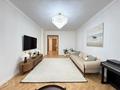 4-комнатная квартира · 136 м² · 5 этаж, Мухамедханова 4 за 2 млн ₸ в Астане, Нура р-н