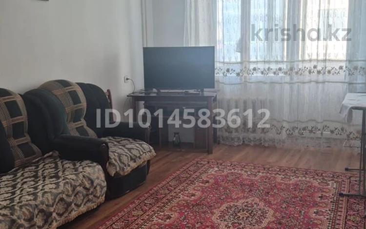 2-бөлмелі пәтер · 56 м² · 3/5 қабат, Азаттык 72 Б, бағасы: 180 000 ₸ в Атырау — фото 2