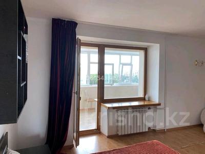 3-комнатная квартира · 64 м² · 9/9 этаж, Сатпаева за 250 000 〒 в Павлодаре