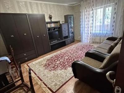 1-комнатная квартира, 36 м², 3/5 этаж, мкр №10 за 24 млн 〒 в Алматы, Ауэзовский р-н