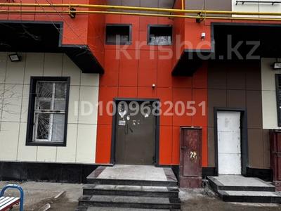 4-комнатная квартира · 80 м² · 4/5 этаж, Айтеке би 1 — Абая/Айтеке би за 400 000 〒 в Таразе