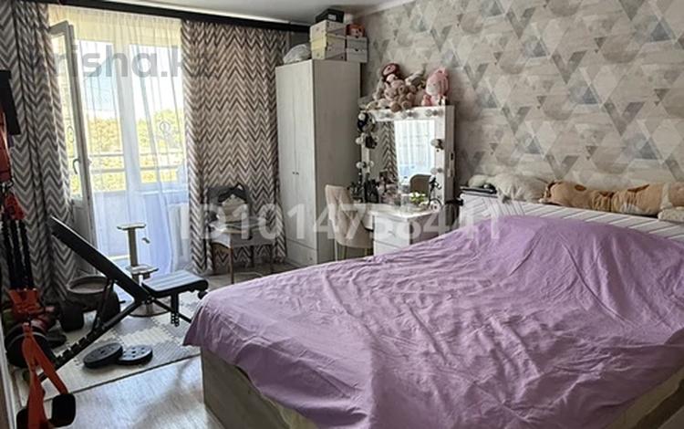 2-бөлмелі пәтер · 49.6 м² · 7/9 қабат, Пр. Металлургов 7-Д, бағасы: 13 млн ₸ в Темиртау — фото 2