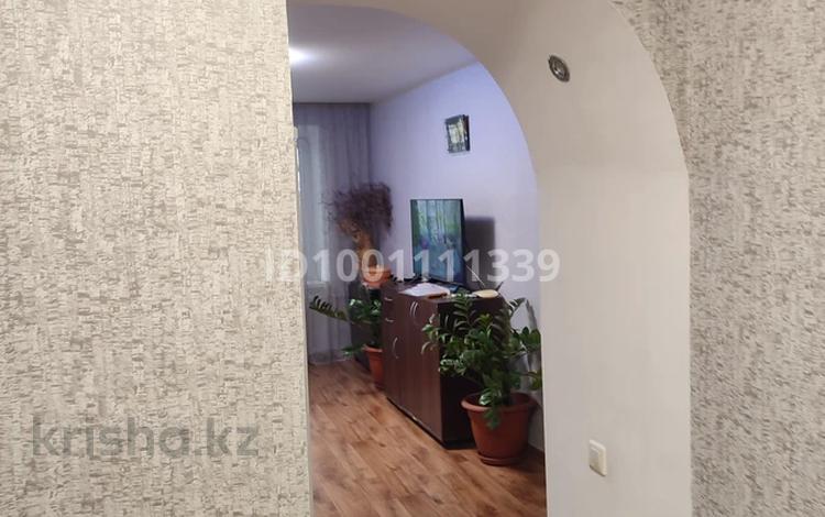 3-бөлмелі пәтер · 51.4 м² · 5/5 қабат, 3 мкрн 15, бағасы: 9 млн ₸ в Лисаковске — фото 2