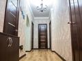 2-бөлмелі пәтер, 70 м², 1/5 қабат тәулігіне, Сатпаева 5Д, бағасы: 14 000 〒 в Атырау — фото 25