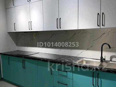 2-комнатная квартира · 50 м² · 9/10 этаж, мкр Шугыла 340/3 — Абая, проспект Алатау за 15 000 ₸ в Алматы, Наурызбайский р-н
