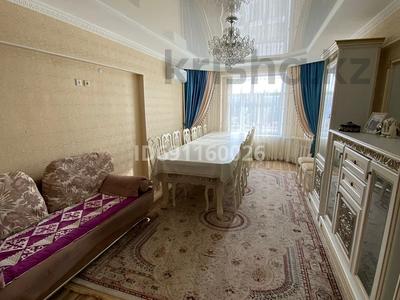 3-комнатная квартира, 90 м², 4/5 этаж, 12 мкр Астана 1 за 35 млн 〒 в Таразе