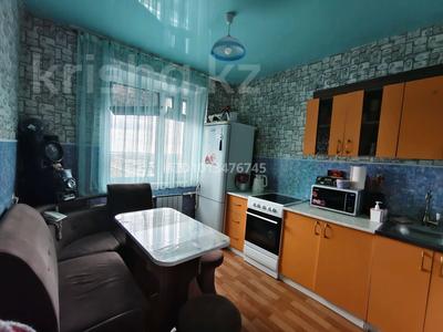 2-комнатная квартира · 55.3 м² · 10/10 этаж, Майкудук, Майкудук, мкр Голубые пруды 6 за 17.5 млн ₸ в Караганде, Алихана Бокейханова р-н