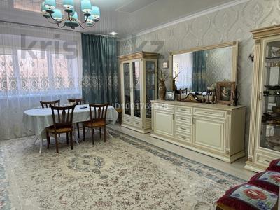 4-комнатная квартира · 135 м² · 2/4 этаж, Сатпаева 15 А за 70 млн 〒 в Атырау