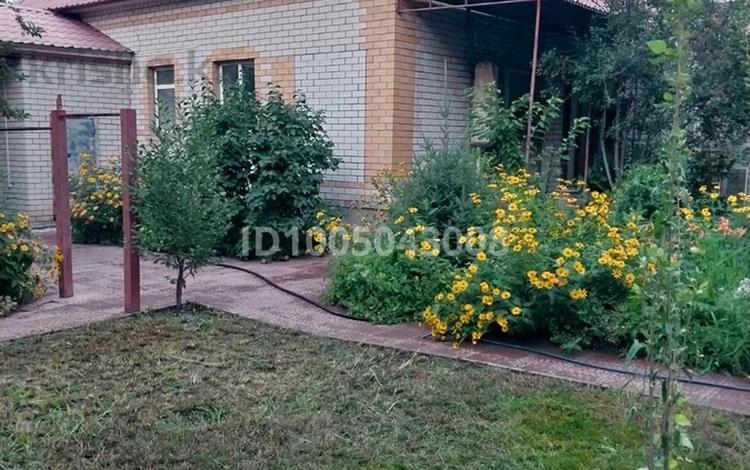 Отдельный дом · 3 комнаты · 120 м² · 6 сот., Байтурсынова 12 за 100 млн 〒 в Семее — фото 2