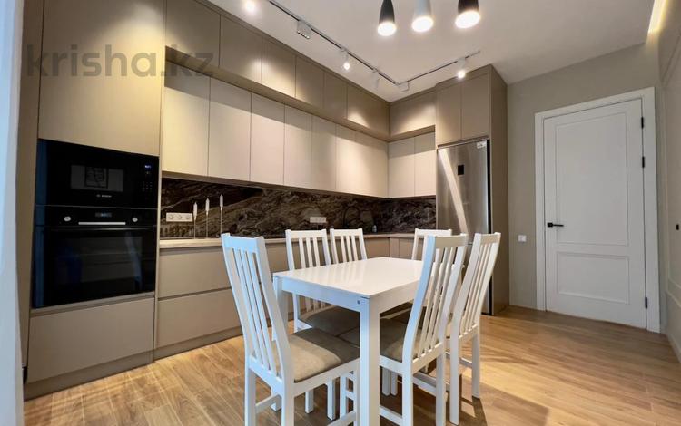 2-комнатная квартира · 65 м² · 8 этаж, Райымбека 210 за 61 млн 〒 в Алматы, Алмалинский р-н — фото 3