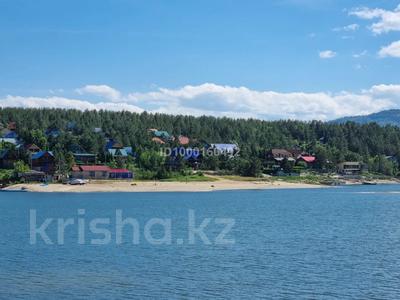 Отдельный дом · 4 комнаты · 84 м² · 3 сот., Центральная — Отдельный дом за 22.5 млн ₸ в Новой бухтарме