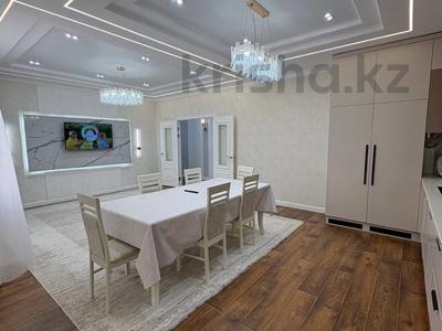 4-бөлмелі пәтер · 130 м² · 2/7 қабат, 20-й мкр 6, бағасы: 51.9 млн ₸ в Актау