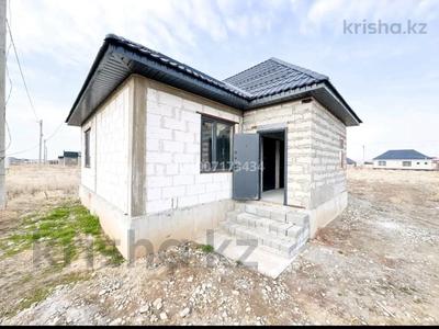 Отдельный дом · 2 комнаты · 60 м² · 10 сот., Ул.Алтын Емел 42 — Ул.Тауелсиздик за 14.7 млн ₸ в Талдыкоргане, село Ынтымак